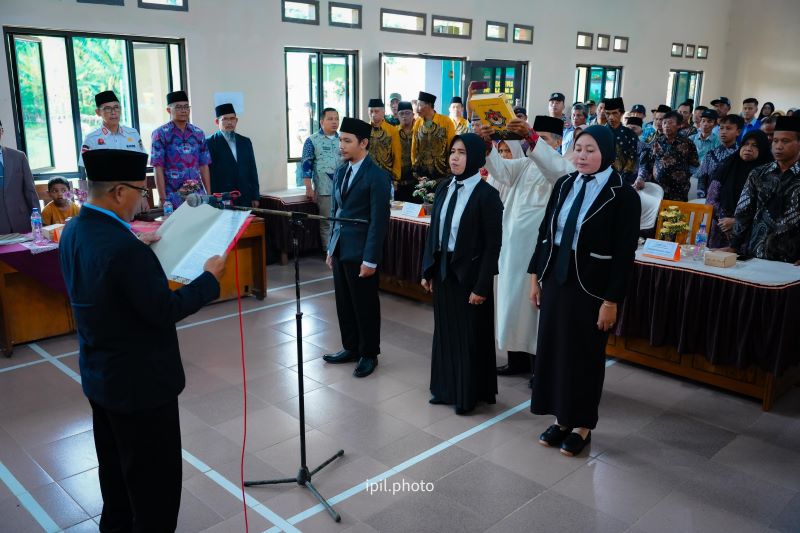 Cirahab Desa: Pusat Layanan Administrasi yang Mengabdi untuk Warga